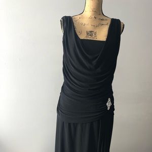 Avenue Black Sleeveless Dress